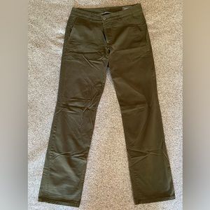 Bonobos - Stretch Washed Chinos - Straight Leg - 32x32 - Color: Dark Olive Green